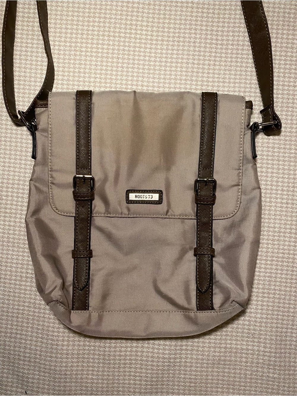 Roots Beige and Dark Brown Messenger Bag